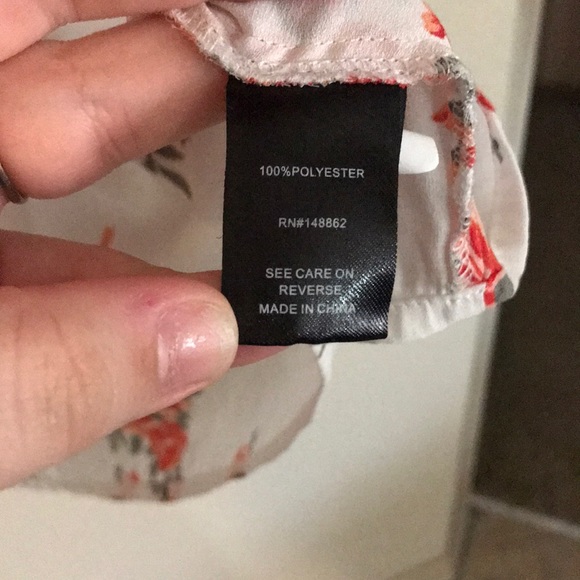 TORRID Size 1 floral top - Picture 5 of 7